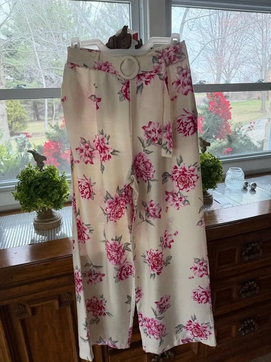 Alice Blue Cream Floral Jumpsuit & Blazer Set with Pink Roses - Picture 3 of 7